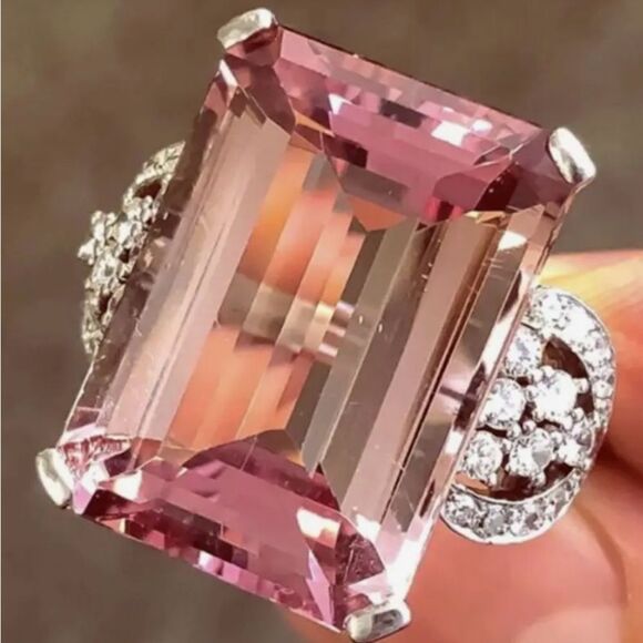 🩷 NEW stunning square pink 5 carat crystal & silver ring 🩷 - Picture 3 of 6